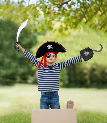 Hak pirata z materiałowym mankietem na Arena.pl