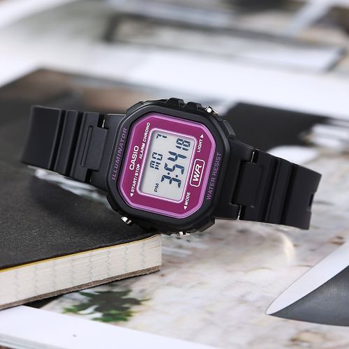 ZEGAREK DAMSKI CASIO LA-20WH-4ADF (zd596c) + BOX na Arena.pl