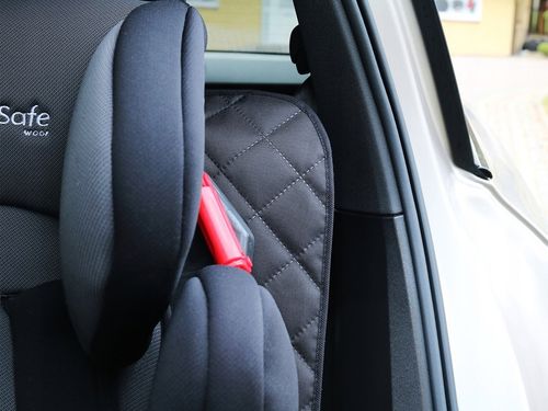 MOCNA MATA OCHRONNA POD FOTELIK SAMOCHODOWY OCHRANIACZ OSŁONA PODKŁADKA na Arena.pl