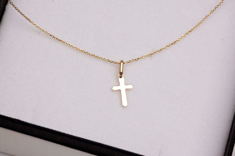 Złoty krzyżyk Staviori zdjęcie 6