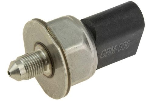 CZUJNIK CIŚNIENIA PALIWA BMW X1 F48 2015 2016 2017 2018 2019 2020 2021 2022 na Arena.pl