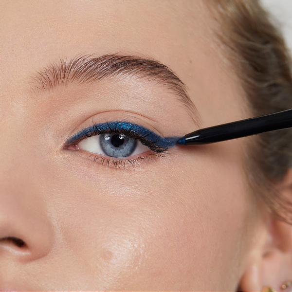 Avon – diamentowa konturówka do oczu Aqua Sparkle zdjęcie 3