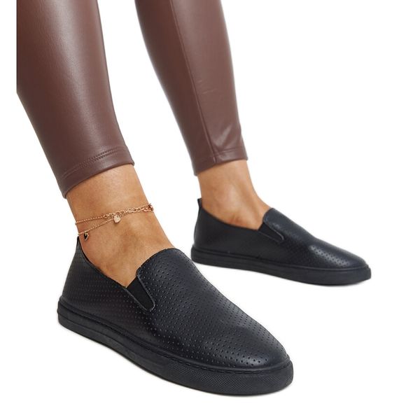 Czarne półbuty r.39 zdjęcie 1