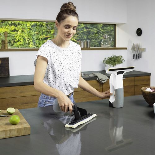 MYJKA DO OKIEN KARCHER WV6 PLUS z długą lancą teleskopową i Płynem aż 750ml na Arena.pl