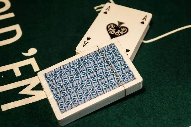 2 x KARTY DO GRY 100% PLASTIK POKER BRYDŻ + ETUI zdjęcie 8
