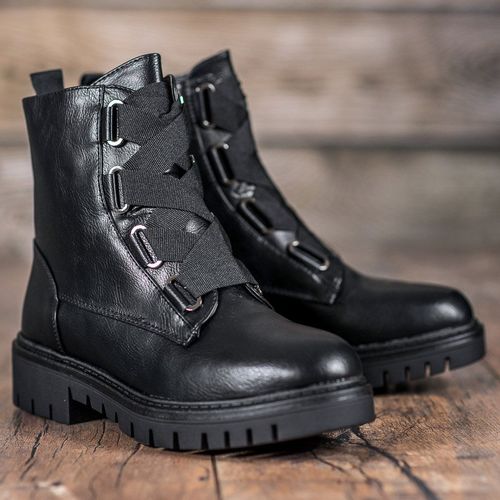 Czarne Workery r.37 na Arena.pl