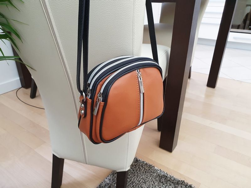 VERA PELLE torebka damska skórzana listonoszka 3 komorowa V463 camel zdjęcie 3