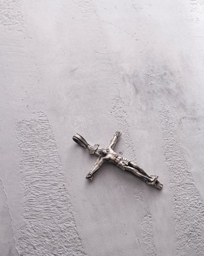 Srebrny krzyż CRUCIFIXION of JESUS CHRIST na Arena.pl