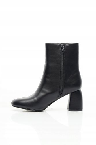 Botki Vanessa Wu BT2328 NR R37 na Arena.pl