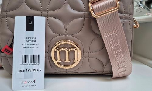 BEŻOWA TOREBKA LISTONOSZKA MONNARI MOCHA MOUSSE PASEK LOGO na Arena.pl
