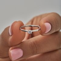 pierścionek z różowego złota 585 z diamentem (brylantem) 0,26 ct g/si