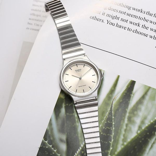 Zegarek Damski Casio MQ-24D-7E + BOX zdjęcie 6