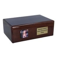 Drewniana urna na ludzkie prochy ze zdjęciem Tabliczka / Tak