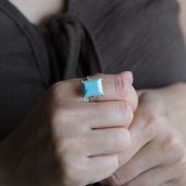 Pierścionek regulowany - prostokątny Larimar w srebrze