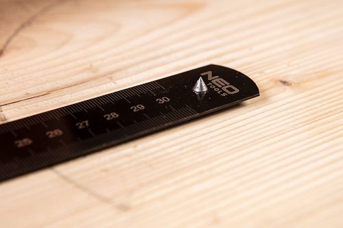 Linijka NEO 72-200 (0.3 m) na Arena.pl