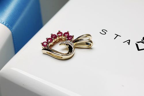 Wisiorek Staviori WZD5000R na Arena.pl