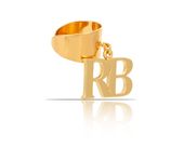 klasyczna obrączka z literkami z kolekcji rb (r23/zim/23/2au)