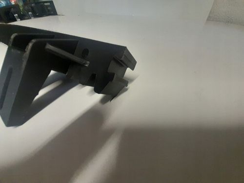 NYLONOWA LISTWA ZĘBATA STALOWY RDZEŃ DO BRAM PRZESUWNYCH DO 800 KG na Arena.pl