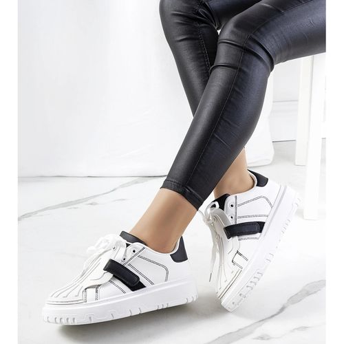 Białe sneakersy na rzepy r.38 na Arena.pl