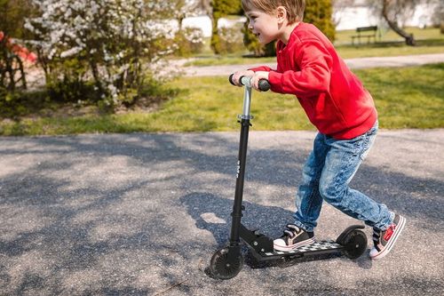 Hulajnoga składana SKIPO Chess koła LED 120 mm na Arena.pl