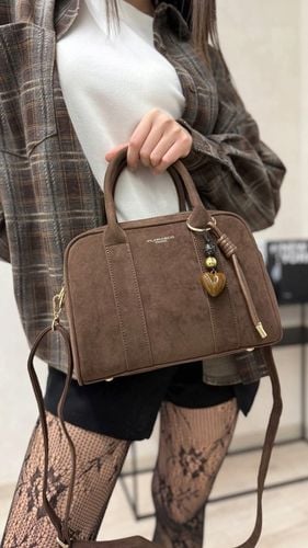 Flora&Co torebka kuferek zamsz CZEKOLADOWA elegancka CASUAL na Arena.pl