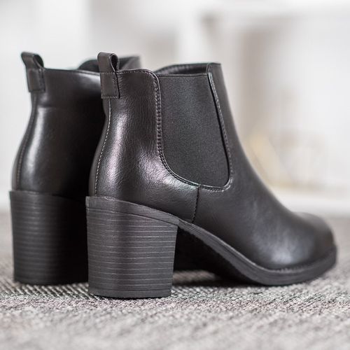 Botki Na Suwak r.36 na Arena.pl