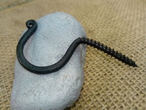 Wieszak na ubrania kuty Gwint midi + kołek na Arena.pl