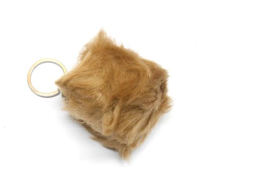 PUSZEK DO KLUCZY W BRELOKU na Arena.pl
