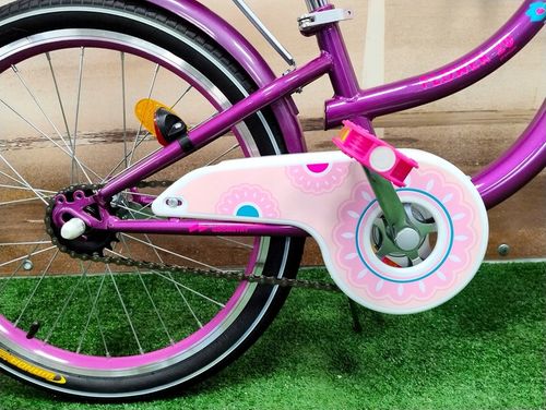 Rower dziecięcy dla dziewczynki FLOWER koło 20 " + wstążki, koszyk, dzwonek na Arena.pl