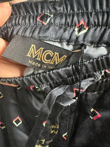 Spodnie Viscose MCM MFX ASMV01 BT052 - IT42 na Arena.pl