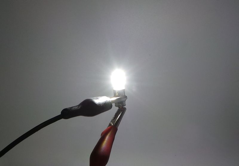 żarówka LED BA7S 12V 250lm biała zdjęcie 4