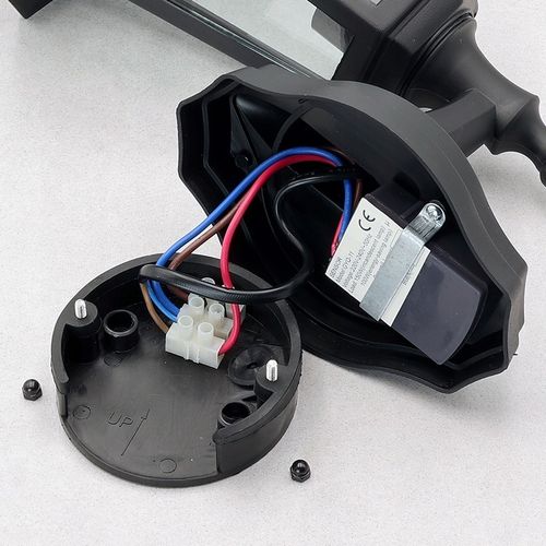 LAMPA OGRODOWA ZEWNĘTRZNA LATARNIA Z CZUJNIKIEM RUCHU I ZMIERZCHU E27 na Arena.pl