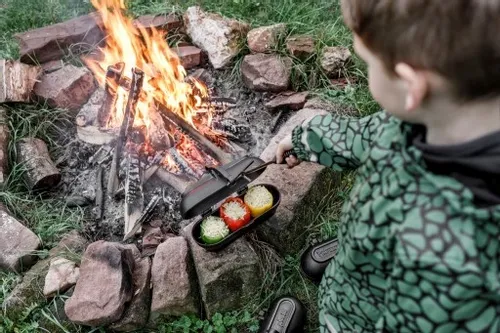 Forma żeliwna na ognisko opiekacz do ziemniaków PETROMAX 1,8 L na Arena.pl