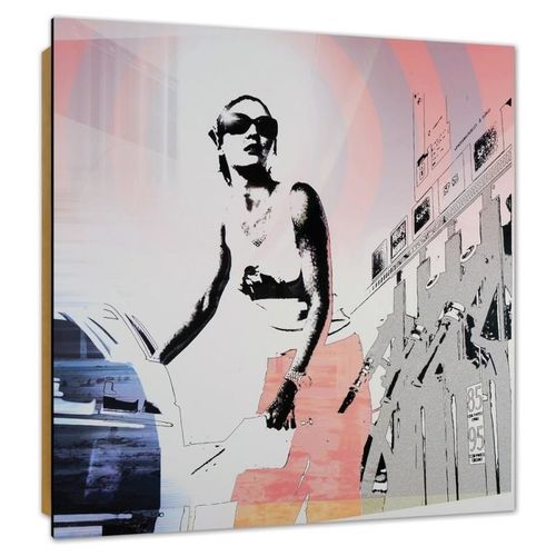 Deco Panel, Kobieta przy samochodzie 40x40 na Arena.pl