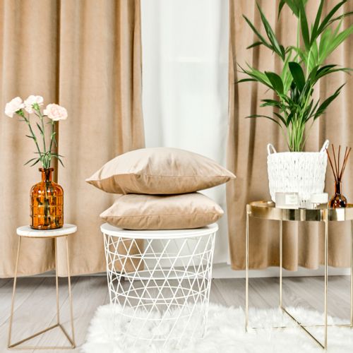 Beżowa zasłona z mięsistego weluru 140x250 na Arena.pl