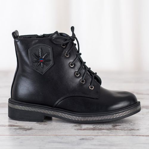 Czarne Workery r.39 na Arena.pl