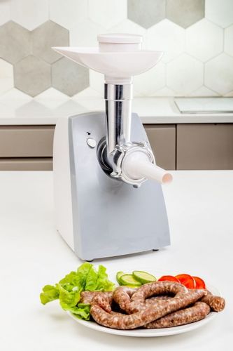 Maszynka do mięsa Eldom M200ZT MATT z szatkownicą i tarką do ziemniaków na Arena.pl