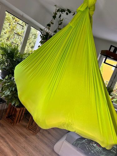 Hamak - chusta akrobatyczna dla dzieci, 10 kolorów, 4 metry, szeroki 260 cm na Arena.pl