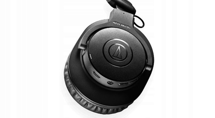 Słuchawki nauszne AUDIO-TECHNICA ATH-M20XBT Czarne zdjęcie 16