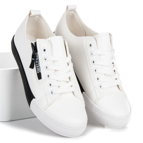 Trampki na platformie r.39 na Arena.pl