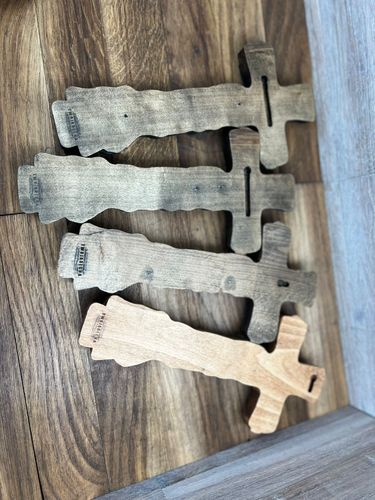 Drewniany Krzyż Krzyżyk na ścianę obraz 30cm na Arena.pl