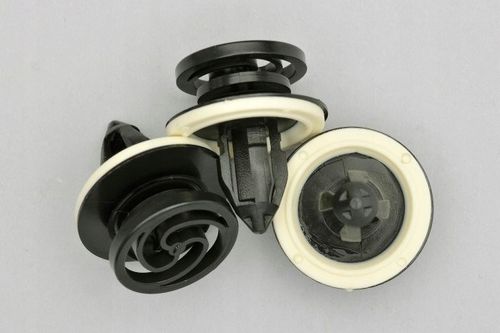 20x SPINKI KOŁKI TAPICERKI BOCZKÓW DRZWI DO AUDI A3 8P A4 B6 B7 SEAT EXEO na Arena.pl