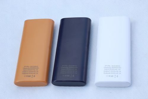 VIP SOLIDNY Mocny Power bank 50000mAh Wyświetlacz 3xUSB Latarka KOLORY na Arena.pl