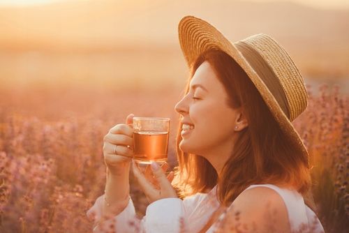 Chińska Herbata Czarna Liściasta Yunnan Long Leaf Bogaty Smak 80g LOYD na Arena.pl