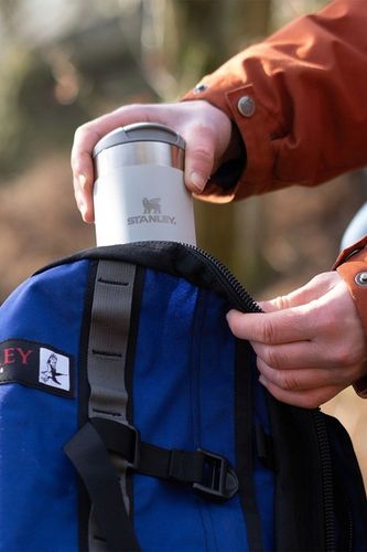 Stanley AEROLIGHT TRANSIT MUG 470ml Fog Metallic 10-10787-119 na Arena.pl