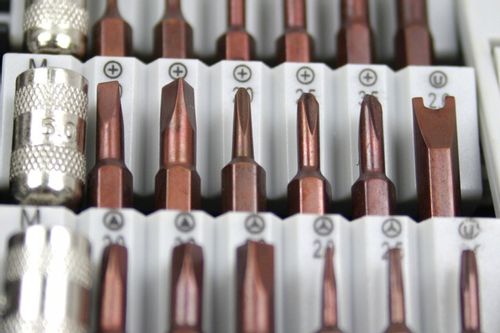 ZESTAW PRECYZYJNYCH ŚRUBOKRĘTÓW 60W1 BITY WKRĘTAK TORX MAGNETYCZNE MAGNES na Arena.pl