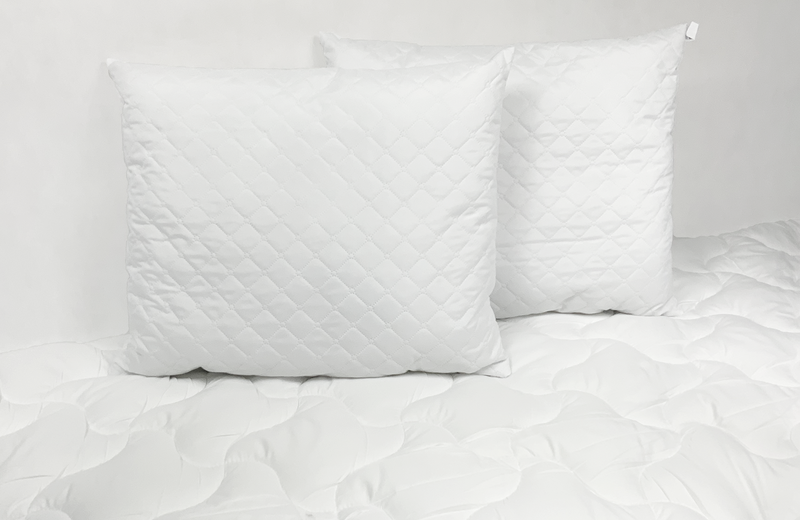 Kołdra 4 pory roku ECONOMY LINE 220x240 cm.+2x poduszka 70x80 cm.+ 2x jaśki zdjęcie 5