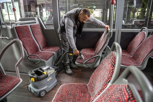 NOWY ODKURZACZ PIORĄCY KARCHER PUZZI 8/1 NEW MODEL na Arena.pl