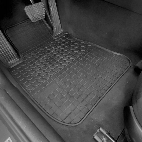 Dywaniki dedykowane do BMW 3 E90 / E91 TUNEL zdjęcie 12