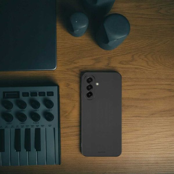 Spacecase Silicone Case 3.0 Galaxy A17 4G/5G Black zdjęcie 5